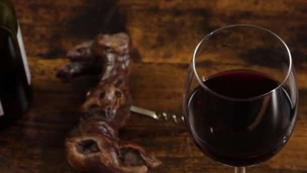 Close Glass Wine Wooden Background — Vídeo de Stock