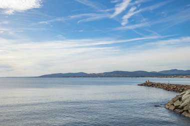 view of the horizon on a beach