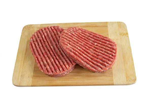Nahaufnahme Roher Rindfleisch Burger Auf Holzbrett — Stockfoto
