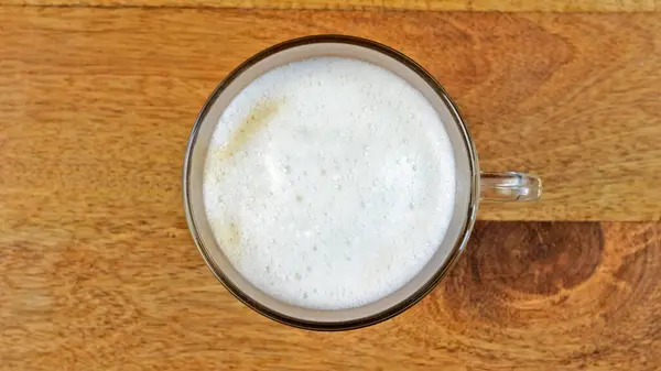 Cangkir Cappuccino Close Atas Meja — Stok Foto