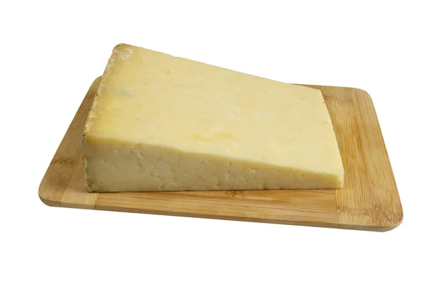 Scheibe Laguiole Käse Nahaufnahme Isoliert Auf Weißem Hintergrund — Stockfoto