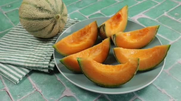 Morceaux Melon Gros Plan Sur Une Table — Video