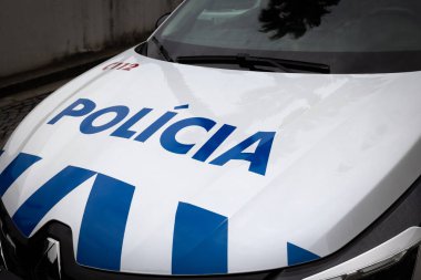 Portekiz polis arabası, yakın plan.