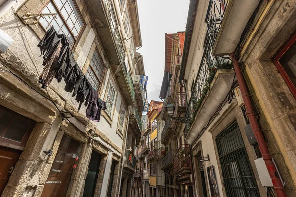Colourful Houses Narrow Street City Porto Portugal — Stock Photo, Image