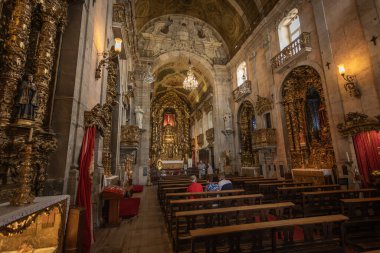 Igreja dos Carmelitas kilisesinde (Porto, Portekiz)