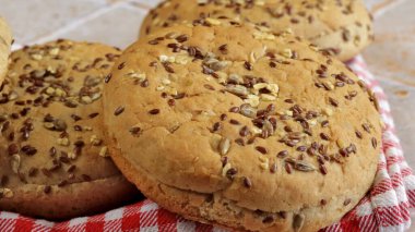 Yuvarlak hamburger çörekleri, kapatın.