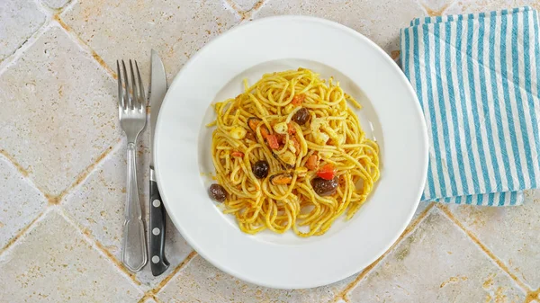 Спагетти Приготовленные Морепродуктов Близко Тарелке — стоковое фото