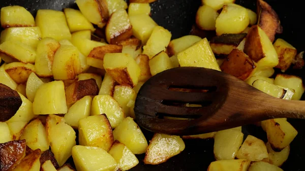 Картошка Жареная Сковороде — стоковое фото