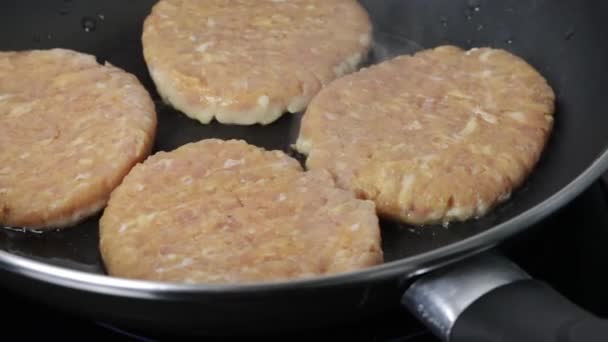Chicken Burgers Cooking Frying Pan — стоковое видео