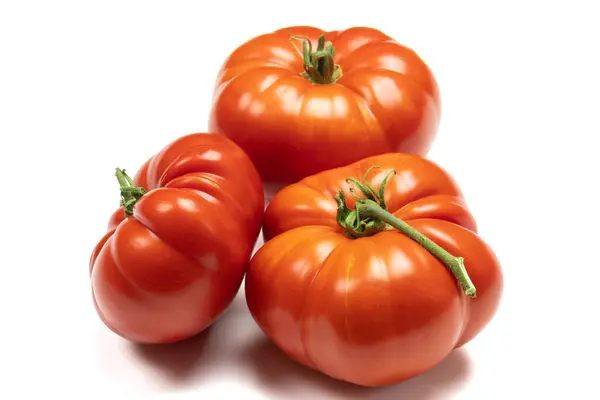 Tomaten Close Geïsoleerd Een Witte Achtergrond — Stockfoto