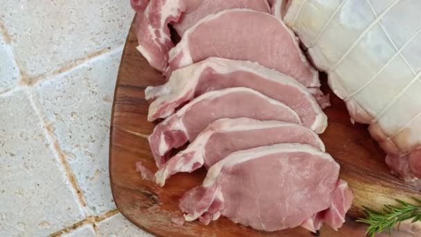 Filet Porc Cru Tranché Sur Une Planche Découper — Video