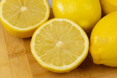 limon kesimi yarı yarıya.