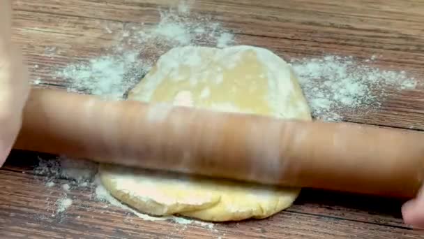 Dough Rolled Out Rolling Pin Close — Stock Video
