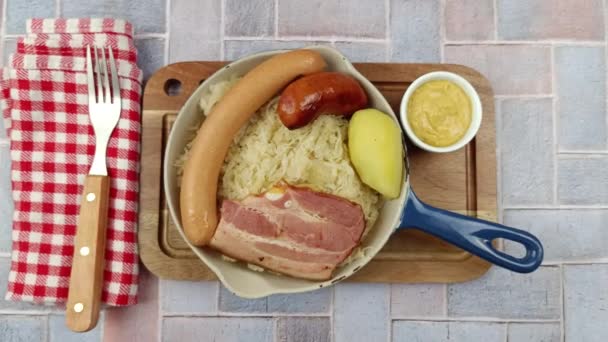 Plate Sauerkraut Close Table — Stock Video