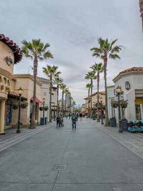 Universal City, Los Angeles, ABD - 02262024: Hollywood 'daki Universal Stüdyo Parkı' ndaki setler ve gösteriler