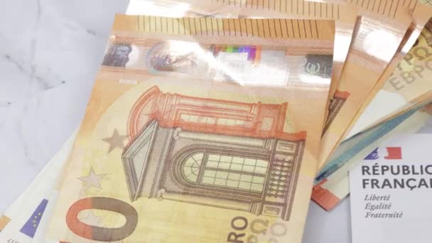 Frans Belastingblad Voor Onroerend Goed Stapel Eurobankbiljetten Close — Stockvideo