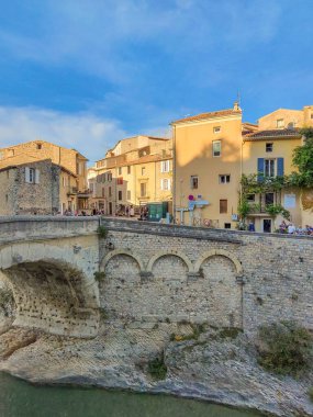 Vaison le Romaine, Vaucluse, Fransa - 10132024: Vaison la Romaine (Vaucluse, Fransa)