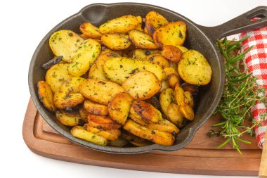 Sarladaise patates tabağı, yakın çekim.