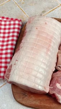 Çiğ domuz eti, yakın çekim.