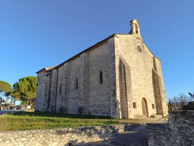 Vaison-la-Romaine 'deki Saint-Quenin Kilisesi manzarası
