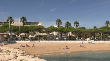 Eylül 'de La Ciotat plajı (Fransa)