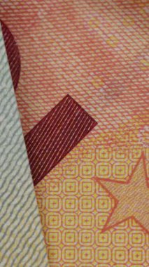 Vaison la romaine, vaucluse, Fransa - 022025: Avrupa Birliği banknotlarına yakın çekim