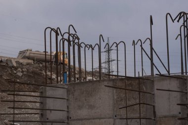 İnşaat ve sanayi işleri için çelik veya inşaat çeliğinin güçlendirilmesi