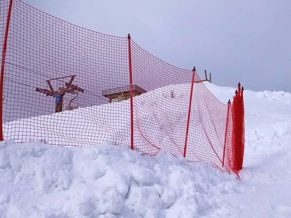 Zárt Sípálya Havas Tájon Téli Szünetben — Stock Fotó