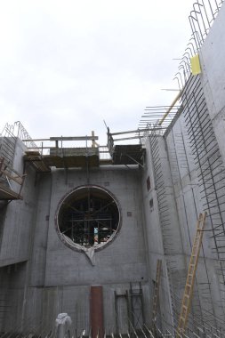 Türbinin türbin şaftı, enerji ve güç üretimi için dönen mekanik bir cihaz.