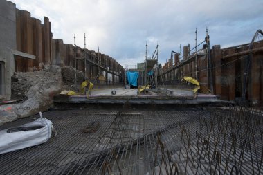 İnşaat endüstrisinde çelik ve yapısal çelikle güçlendirme