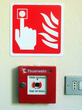 a fire detector or fire alarm, to notify of a fire