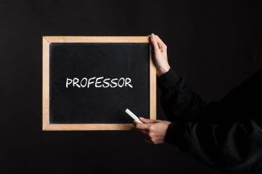Üniversitede profesörlük veya öğretim görevlisi için imza, bilgi ve eğitim vermek