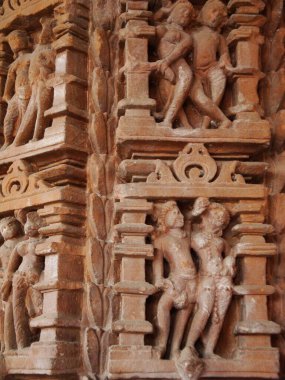 Hindistan 'da Hinduizm dininde bir Hindu tapınağı.