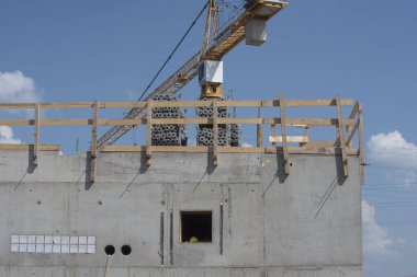 concrete engineering or concrete construction, building architecture in the industry