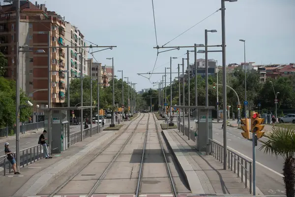 Şehirde tramvay, demiryolu ile toplu taşıma