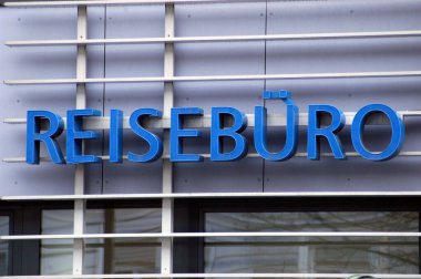 Turizm ekonomide çok önemli bir iştir.