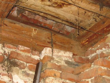 İç tasarımda ahşap ya da kereste yapımı, doğal yapı malzemesi