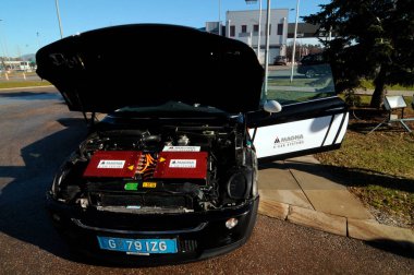Ulaşım ve hareketlilikte bir otomotiv markası veya otomotiv markası olarak minicooper