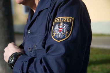Avusturyalı polis gücü de diğer polisler gibidir.
