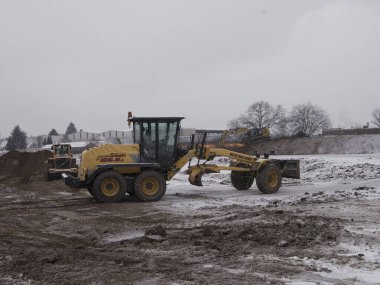 Bir inşaat sahasında yeni Hollanda kazıcısı