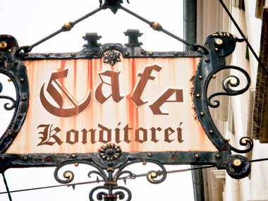 Kafe ya da kafeterya tabelası, gastronomi sektöründe içecek ve yemek servisi