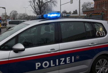 Avusturyalı polis gücü de diğer polisler gibidir.