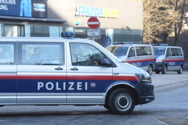 Avusturyalı polis gücü de diğer polisler gibidir.