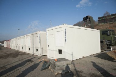 canlı bir konteynır ya da konteynır, taşınabilir bir ev inşaatı