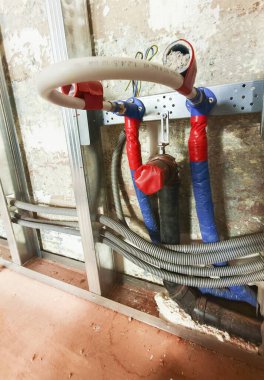 Mimaride bina hizmetleri ve ev tekniği