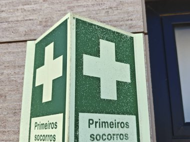 Yaralanma ve yaraların ilk tedavisi için ilk yardım