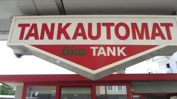 Roth gas station or filling station