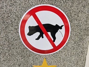 Burada köpekler yasaktır.