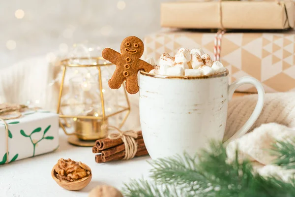Gingerbread Man Cookie Cup Hot Cocoa Coffee Marshmallow Fir Tree — Stock Photo, Image