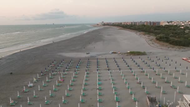 Αργή Κίνηση Της Adriatic Ακτογραμμής Summer Vacation Concept Lido Adriano — Αρχείο Βίντεο